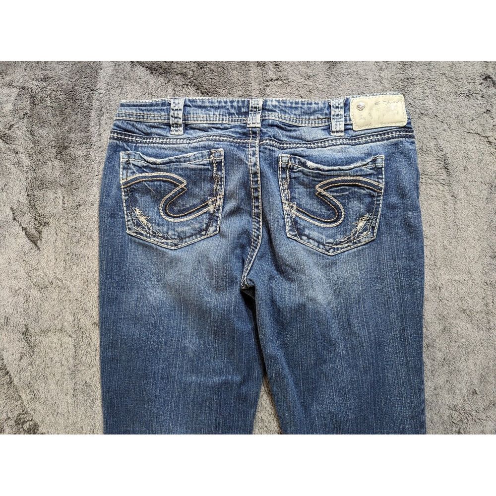 Silver Aiko Bootcut Women's Jeans Size W31/L31 Medium Wash - Picture 12 of 14